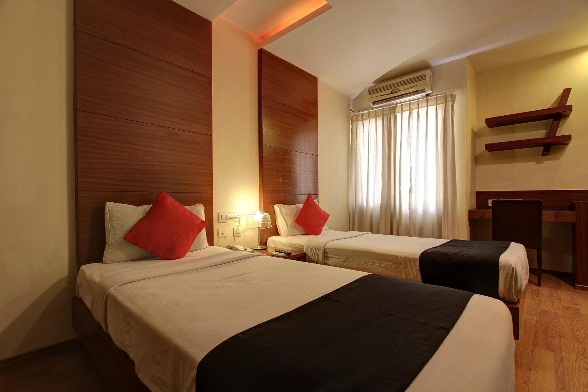 Townhouse Jp Residency Near Delhi Airport Hotel New Delhi Exterior photo